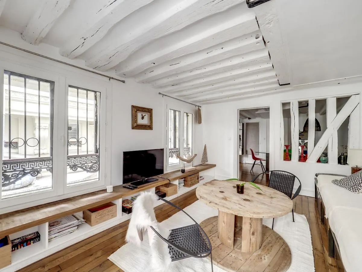 Confortable Appartement Pour 4 Pers A Paris By Weekome